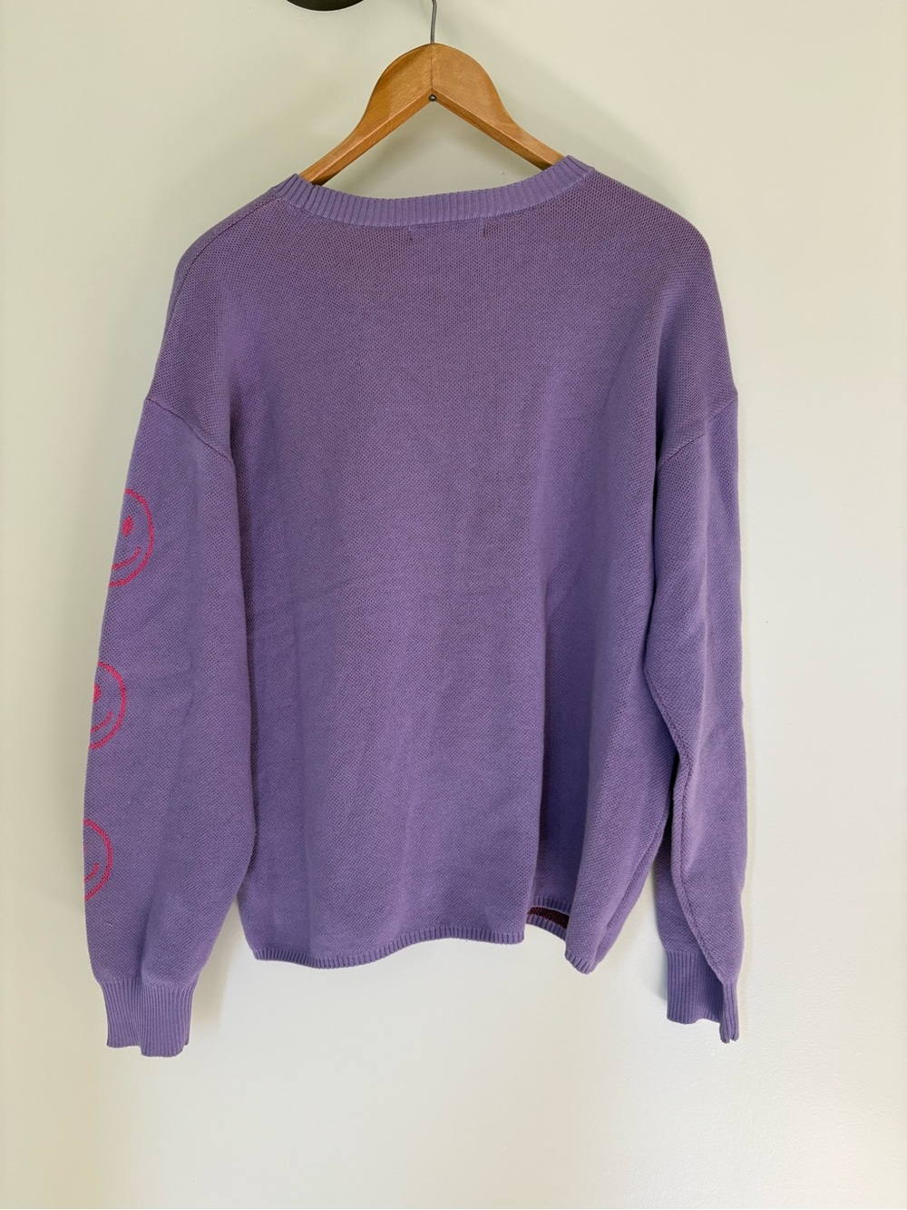 Long sleeve purple light weight sweater with smiley face - Picture 6 of 6